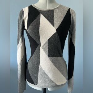 Minnie Rose Black and Gray Geometric Sweater